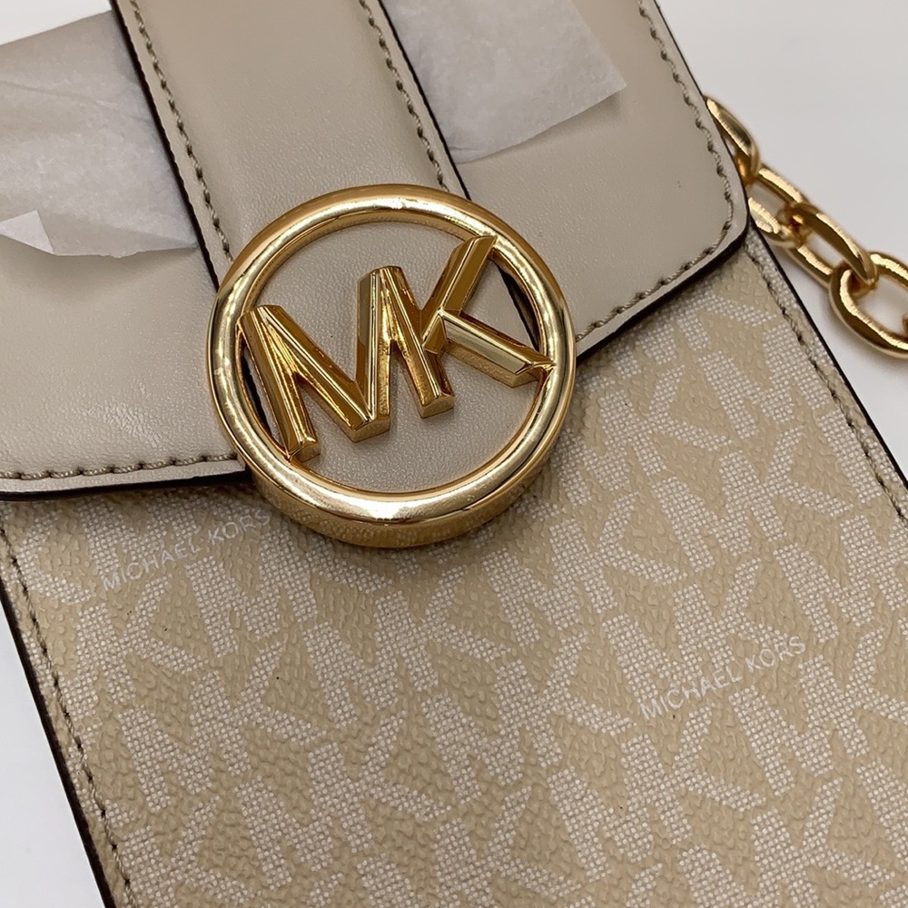 NWT MICHAEL KORS CARMEN SMALL NORTH SOUTH PHONE XBODY LIGHT SAND SIGNATU… - Picture 13 of 15